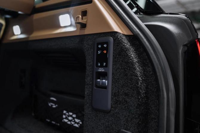 Новый Land Rover Range Rover V 2025 года, цена 23 490 000 рублей, внедорожник, Автокод Объявления