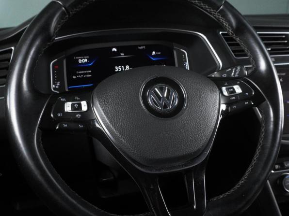 Volkswagen Tiguan II Рестайлинг с пробегом 2020 года, цена 2 650 000 рублей, 193469 км, внедорожник, Автокод Объявления