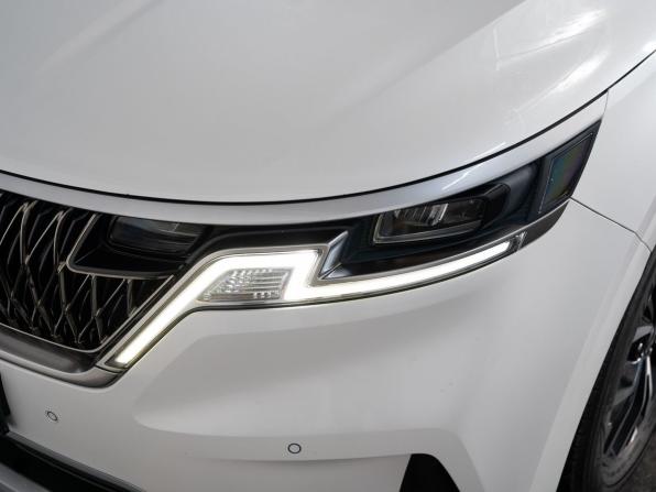 Kia Carnival IV с пробегом 2022 года, цена 3 555 000 рублей, 105379 км, минивэн, Автокод Объявления