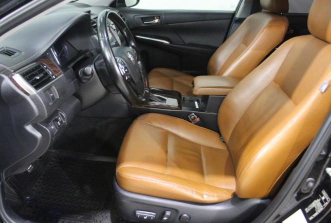 Toyota Camry VII (XV50) Рестайлинг с пробегом 2017 года, цена 2 190 000 рублей, 181538 км, седан, Автокод Объявления