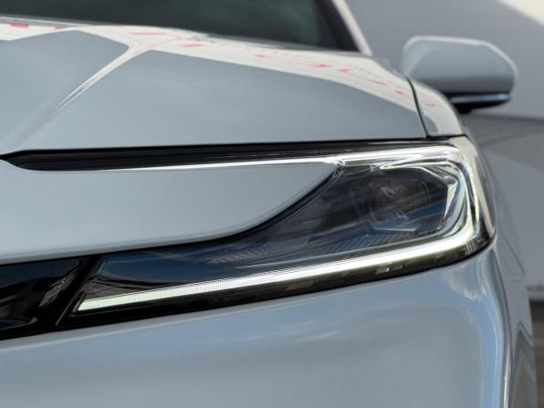 Toyota Camry IX (XV80) China Market Рестайлинг с пробегом 2026 года, цена 4 550 000 рублей, 15 км, седан, Автокод Объявления