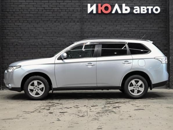 Mitsubishi Outlander III с пробегом 2012 года, цена 1 520 000 рублей, 126315 км, внедорожник, Автокод Объявления