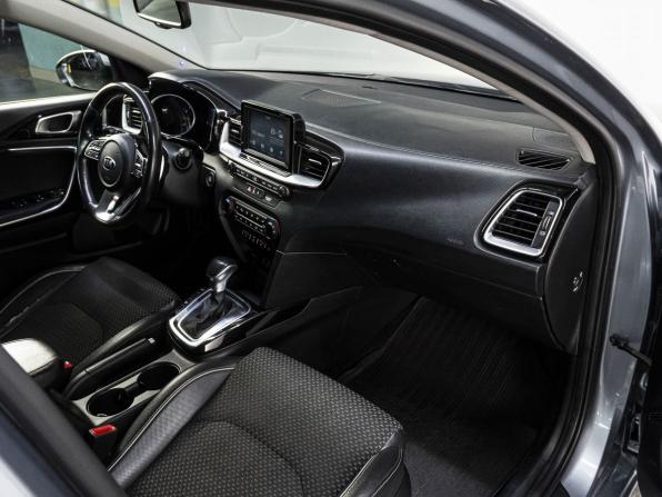 Kia Ceed III с пробегом 2019 года, цена 1 649 000 рублей, 133295 км, универсал, Автокод Объявления
