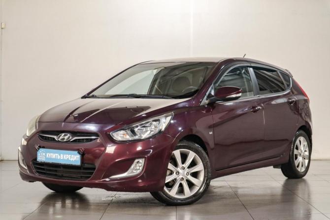 Hyundai Solaris I с пробегом 2012 года, цена 899 000 рублей, 74500 км, хэтчбек, Автокод Объявления