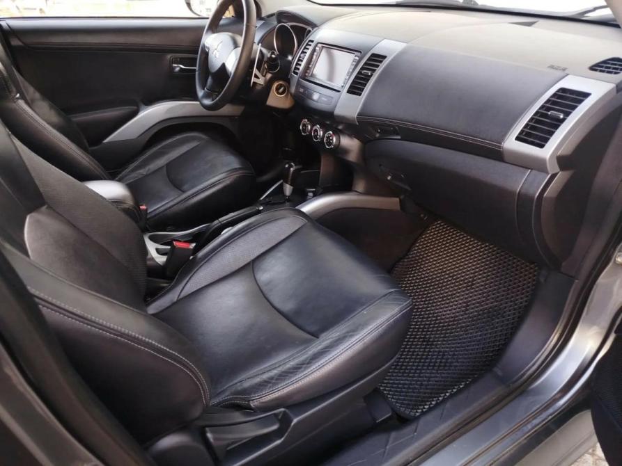 Mitsubishi Outlander II Рестайлинг Челябинск  - изображение 10