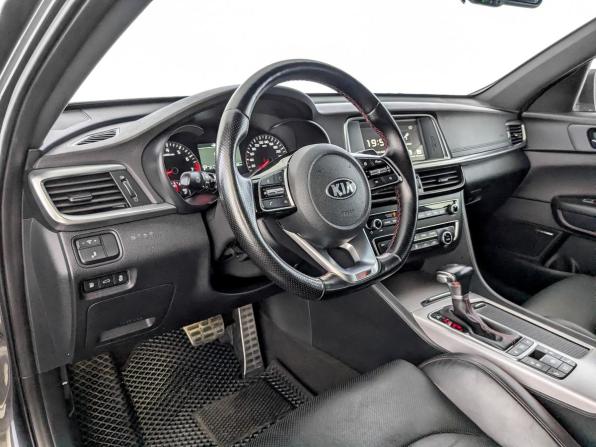 Kia Optima IV Рестайлинг с пробегом 2018 года, цена 2 350 000 рублей, 88324 км, седан, Автокод Объявления
