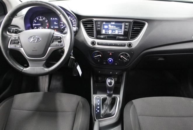 Hyundai Solaris II с пробегом 2018 года, цена 1 440 000 рублей, 153482 км, седан, Автокод Объявления