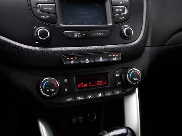 Kia Ceed II Рестайлинг с пробегом 2018 года, цена 1 420 000 рублей, 165008 км, хэтчбек, Автокод Объявления