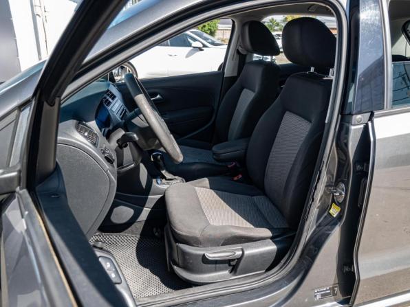 Volkswagen Polo V с пробегом 2010 года, цена 790 000 рублей, 177310 км, хэтчбек, Автокод Объявления