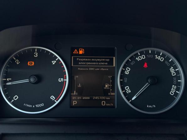 Land Rover Discovery IV с пробегом 2011 года, цена 1 450 000 рублей, 245579 км, внедорожник, Автокод Объявления