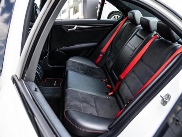 Mercedes-Benz C-Класс III (W204) Рестайлинг с пробегом 2013 года, цена 1 749 000 рублей, 200449 км, седан, Автокод Объявления
