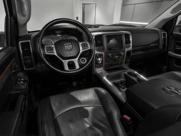 Ram 1500 IV (DS/DJ) с пробегом 2017 года, цена 4 450 000 рублей, 221788 км, пикап, Автокод Объявления