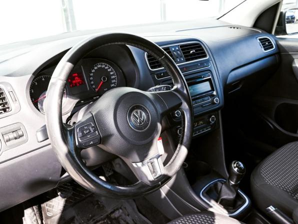 Volkswagen Polo V с пробегом 2012 года, цена 509 000 рублей, 283600 км, седан, Автокод Объявления