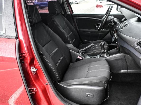 Renault Megane III Рестайлинг с пробегом 2013 года, цена 734 000 рублей, 103572 км, хэтчбек, Автокод Объявления