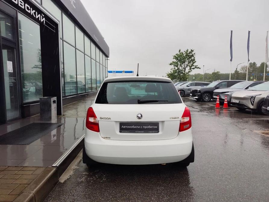 Skoda Fabia II Рестайлинг Санкт-Петербург  - изображение 7