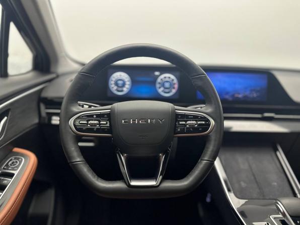Omoda C5 I с пробегом 2023 года, цена 1 935 000 рублей, 33005 км, внедорожник, Автокод Объявления