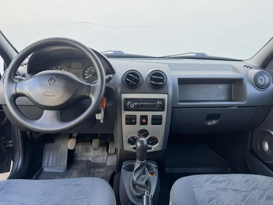 Renault Logan I Москва  - изображение 9
