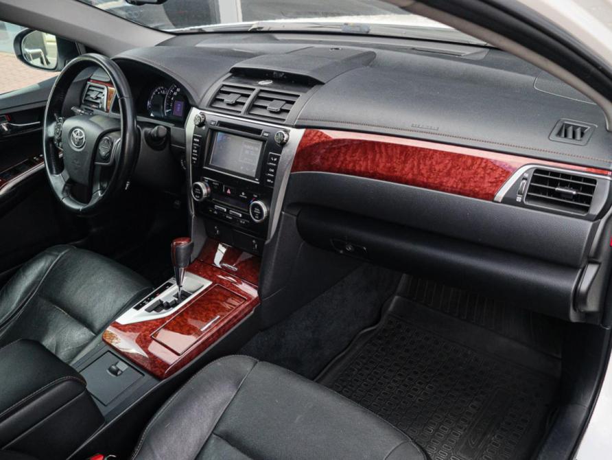 Toyota Camry VII (XV50) Москва  - изображение 7
