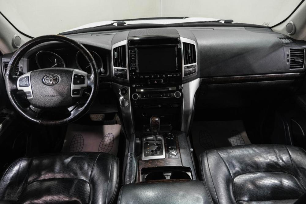 Toyota Land Cruiser 200 Series Рестайлинг 1 Новокузнецк  - изображение 19
