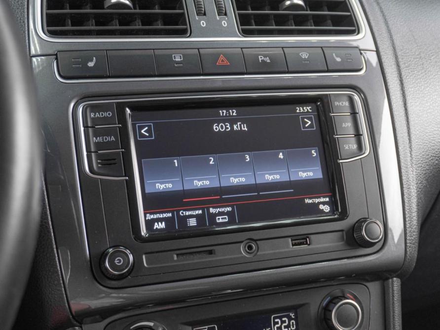 Volkswagen Polo V Рестайлинг Тюмень  - изображение 14