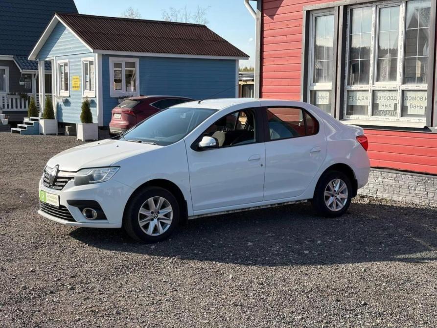 Renault Logan II Рестайлинг Санкт-Петербург  - изображение 1