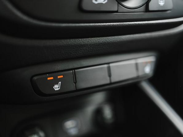 Hyundai Solaris II с пробегом 2019 года, цена 1 399 000 рублей, 105734 км, седан, Автокод Объявления