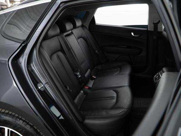 Kia Optima IV Рестайлинг с пробегом 2018 года, цена 1 798 055 рублей, 141383 км, седан, Автокод Объявления