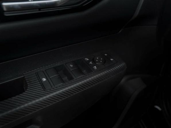 Mitsubishi L200 VI с пробегом 2025 года, цена 5 300 000 рублей, 50 км, пикап, Автокод Объявления