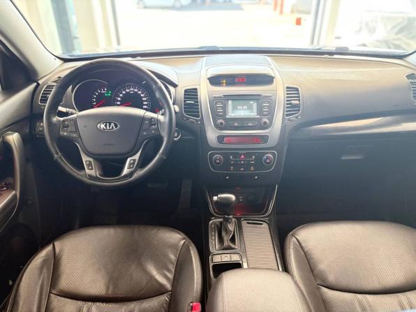 Kia Sorento II Рестайлинг с пробегом 2017 года, цена 1 594 200 рублей, 185679 км, внедорожник, Автокод Объявления