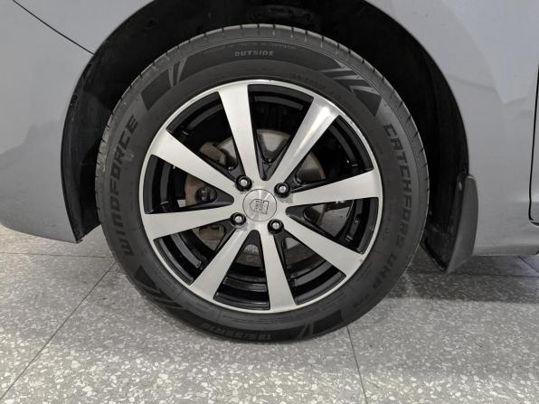 Hyundai Solaris II с пробегом 2019 года, цена 1 370 000 рублей, 89075 км, седан, Автокод Объявления