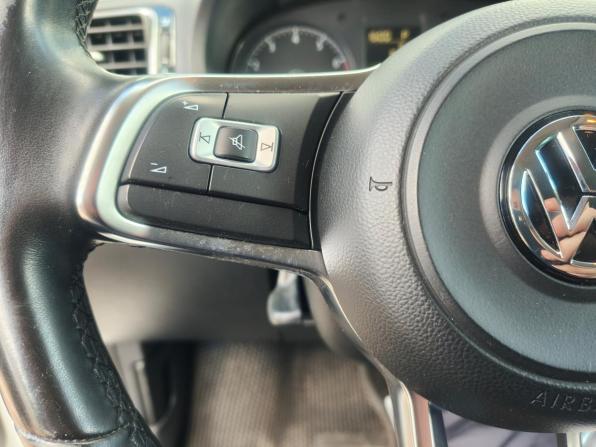Volkswagen Polo V Рестайлинг с пробегом 2019 года, цена 1 128 700 рублей, 178872 км, седан, Автокод Объявления