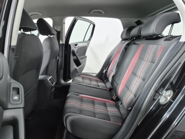 Volkswagen Golf VI с пробегом 2012 года, цена 769 000 рублей, 185837 км, хэтчбек, Автокод Объявления