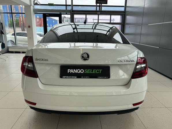 Skoda Octavia III (A7) Рестайлинг с пробегом 2018 года, цена 1 869 000 рублей, 72165 км, лифтбек, Автокод Объявления