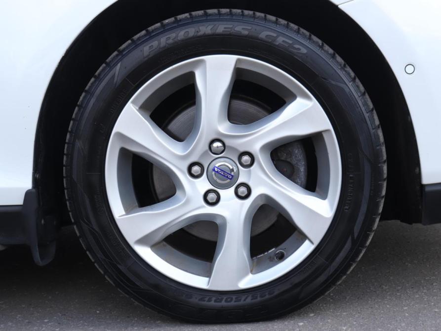 Volvo V40 II Москва  - изображение 23