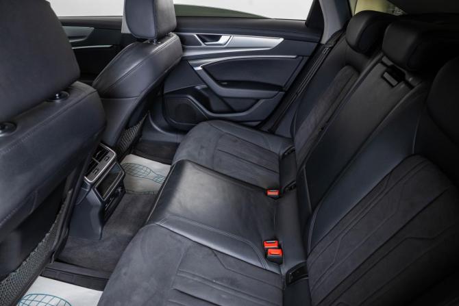 Audi A6 V (C8) с пробегом 2022 года, цена 4 349 000 рублей, 92300 км, седан, Автокод Объявления