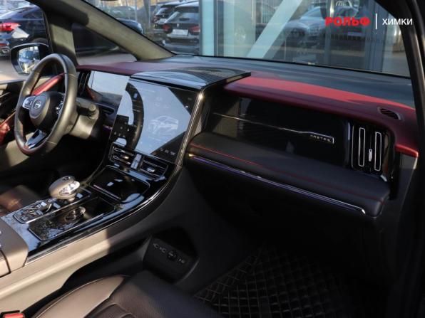 GAC M8 с пробегом 2024 года, цена 4 470 000 рублей, 27500 км, минивэн, Автокод Объявления