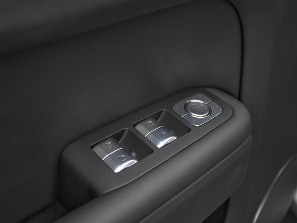 Новый Li Auto (Lixiang) L7 I Рестайлинг 2025 года, цена 10 690 000 рублей, внедорожник, Автокод Объявления