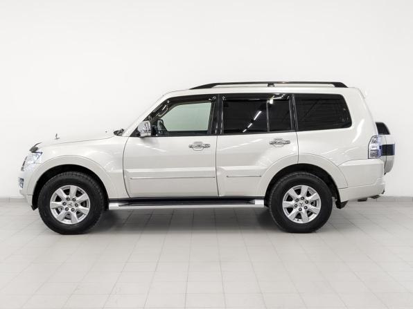Mitsubishi Pajero IV Рестайлинг 2 с пробегом 2021 года, цена 3 900 000 рублей, 80073 км, внедорожник, Автокод Объявления