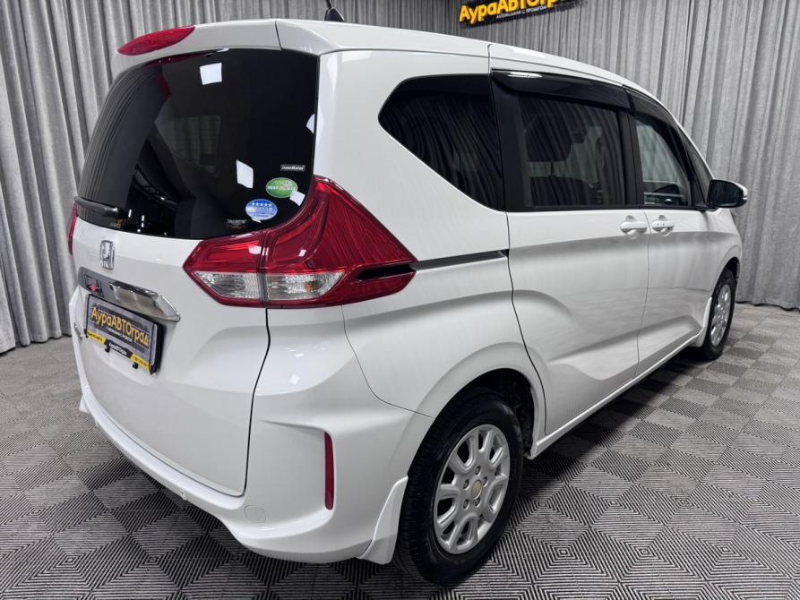 Honda Freed II Рестайлинг Стерлитамак  - изображение 14