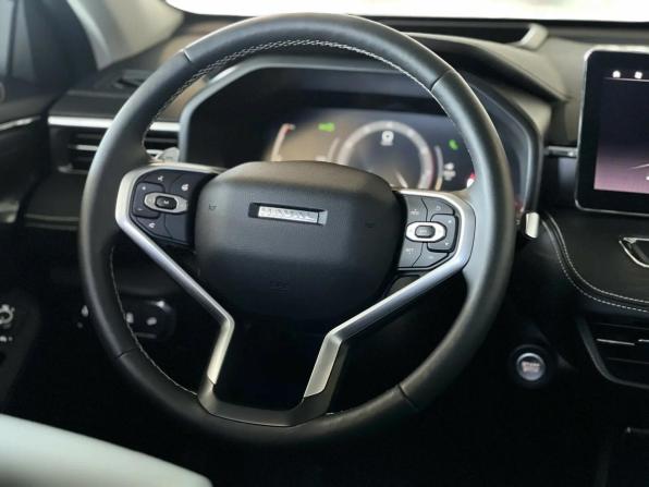 Haval Jolion I Рестайлинг с пробегом 2025 года, цена 2 795 000 рублей, 2737 км, внедорожник, Автокод Объявления