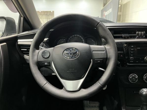 Toyota Corolla XI (E160 E170 E180) с пробегом 2013 года, цена 970 000 рублей, 106141 км, седан, Автокод Объявления