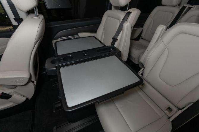 Новый Mercedes-Benz V-Класс III (W447) Рестайлинг 2 2024 года, цена 15 900 000 рублей, минивэн, Автокод Объявления