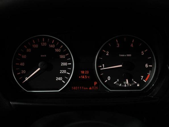 BMW 1 серии I (E81/E82/E87/E88) Рестайлинг с пробегом 2011 года, цена 890 000 рублей, 140108 км, хэтчбек, Автокод Объявления