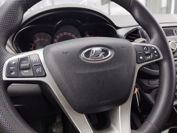Lada (ВАЗ) Vesta I с пробегом 2019 года, цена 969 000 рублей, 121000 км, универсал, Автокод Объявления