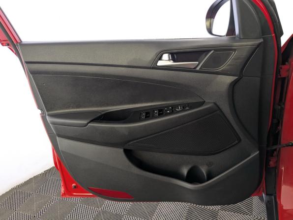 Hyundai Tucson III Рестайлинг с пробегом 2019 года, цена 2 205 000 рублей, 85651 км, внедорожник, Автокод Объявления