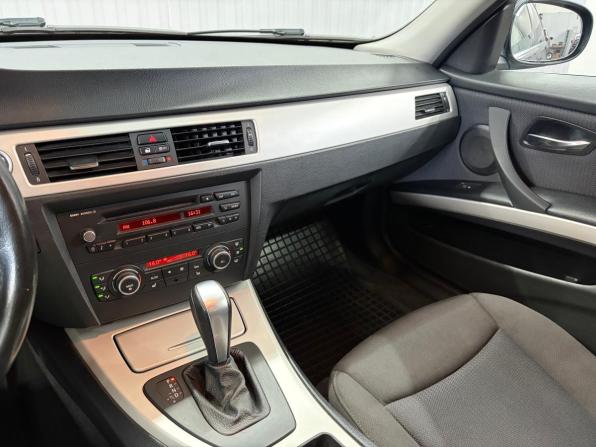 BMW 3 серии V (E90/E91/E92/E93) Рестайлинг с пробегом 2011 года, цена 1 247 000 рублей, 124277 км, седан, Автокод Объявления