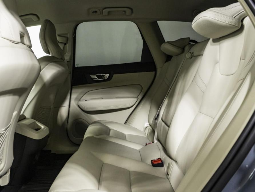 Volvo XC60 II Рестайлинг Москва  - изображение 12