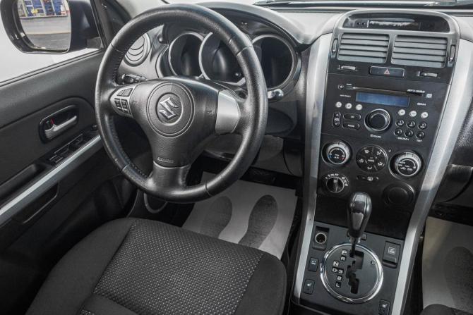 Suzuki Grand Vitara II с пробегом 2006 года, цена 899 000 рублей, 340000 км, внедорожник, Автокод Объявления