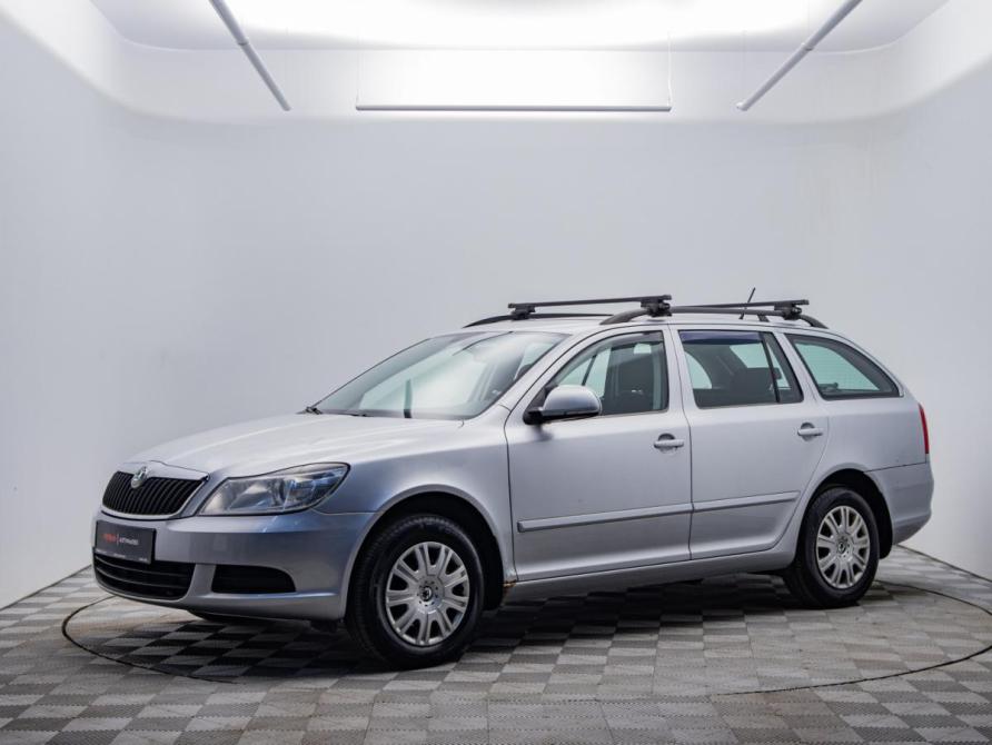 Skoda Octavia II (A5) Рестайлинг Москва  - изображение 1