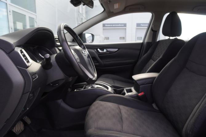 Nissan Qashqai II с пробегом 2018 года, цена 1 599 000 рублей, 170729 км, внедорожник, Автокод Объявления